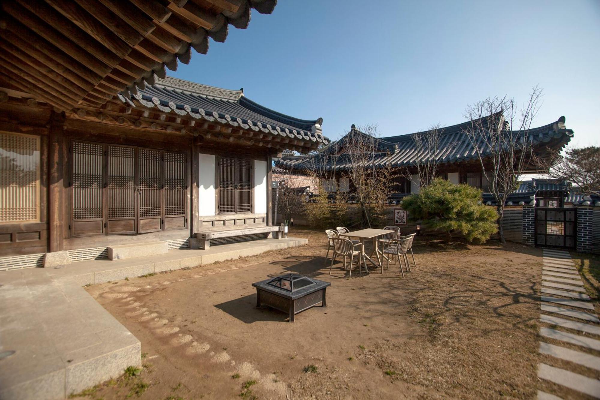 Hotelarrive Taean Tiann Hanokbeachresort Exterior photo